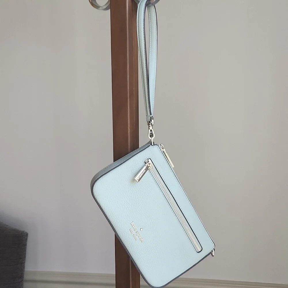 Kate Spade Leila Pale Green Convertible Shoulder Bag/Wristlet NWOT